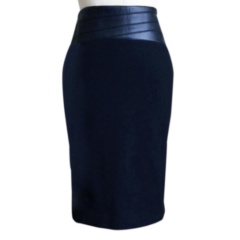 BCBGMAXAZRIA Genuine Leather Waist Trim Black Bandage Pencil Skirt, Size 4